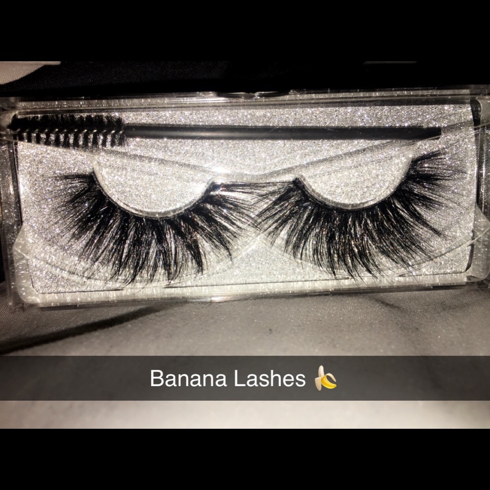 Banana Lashes